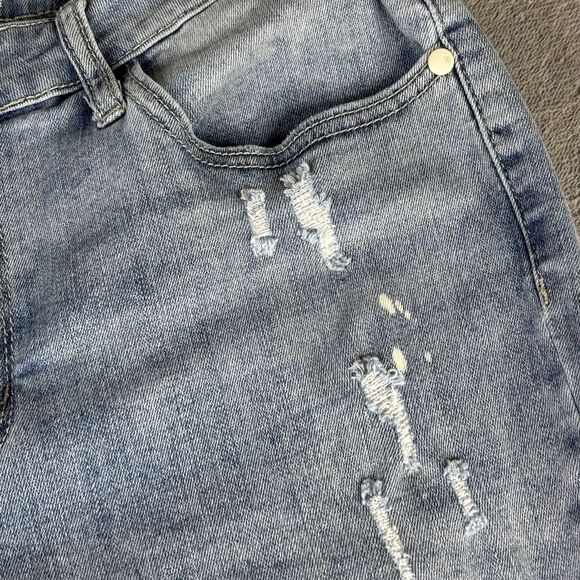 Judy Blue Jeans Womens 13 Distressed Skinny Light Wash Denim Lace Patch Ripped - Picture 10 of 14